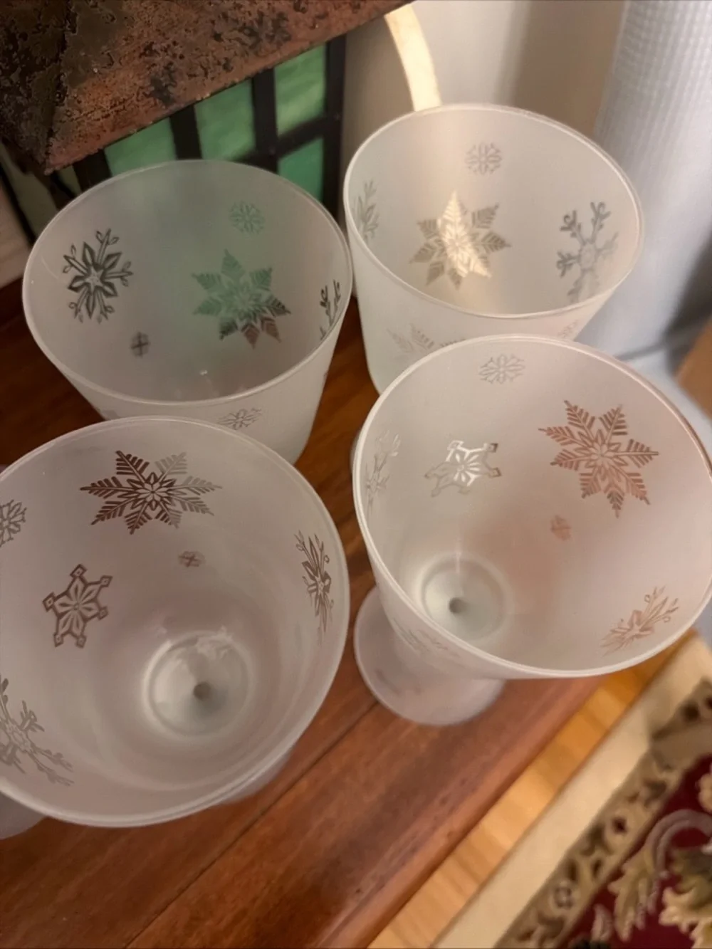 Frosted Snowflake Wine Goblets - Set of 6 vintage Libbey glass ware